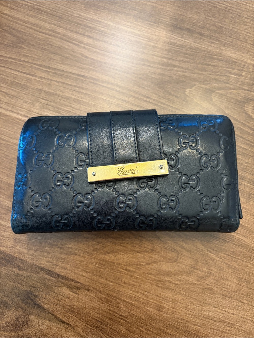 Gucci Black GG Leather Wallet with Gold Plate